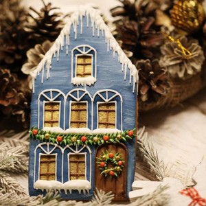 Имбирный пряник ручной работы "Новогодний домик"
